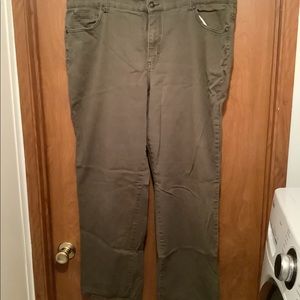 Woman’s ankle pants